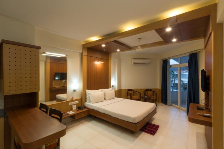 Empires Hotel Пури Экстерьер фото